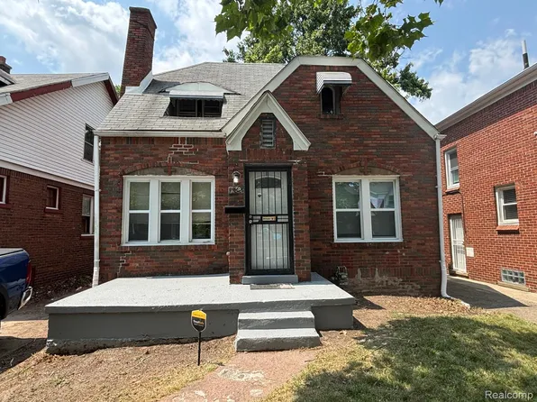 15821 Indiana St, Detroit, MI 48238