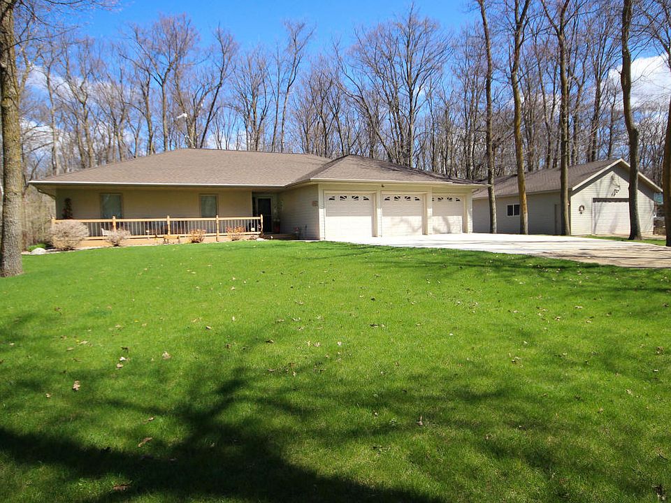 1st image of 971 Carlos Timbers Dr NE