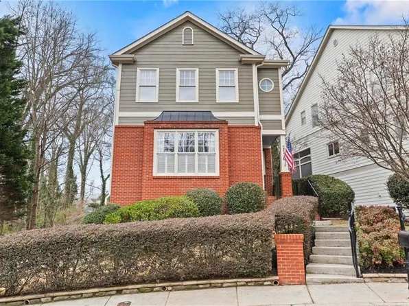 2136 Parkview Ln NW, Atlanta, GA 30318