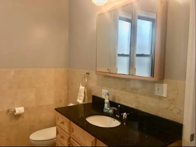 1434 W Fletcher St #2F — Photo 19