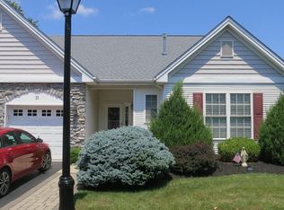 25 Chickadee Way, Hamilton, NJ 08690