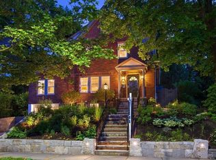 24 Jordan Rd, Brookline, MA 02446