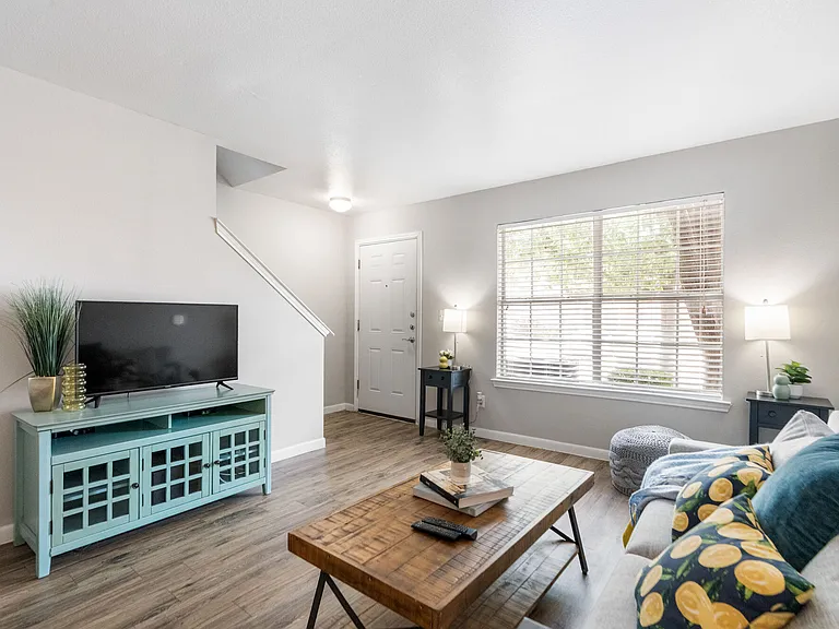 Parcside Townhomes — Photo 15