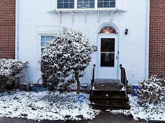 2nd image of 8902 16th St #8902