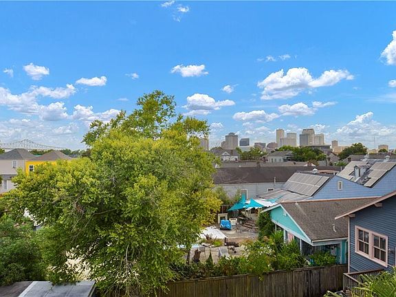2nd image of 325 Verret St