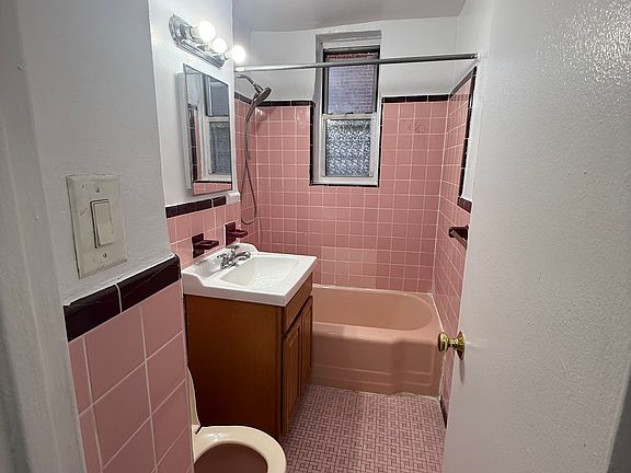 2nd image of 2185 University Ave #1