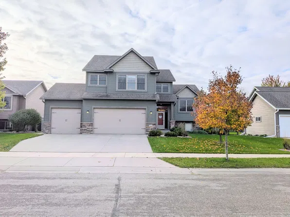 1834 Gemini Dr SW, Rochester, MN 55902