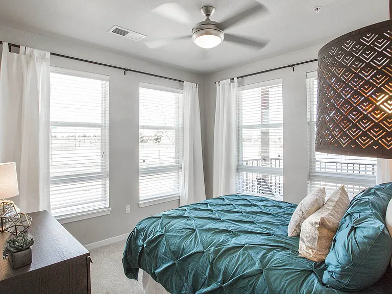 Parkhouse Apartment Homes — Photo 10