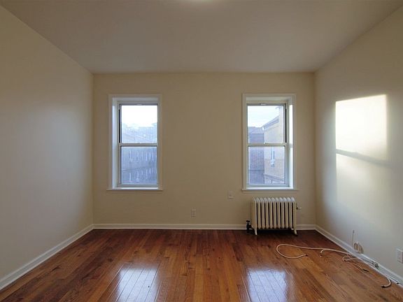 4th image of 34-10 84th St #F42