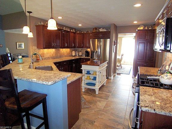 5th image of 6488 Calvary Ct
