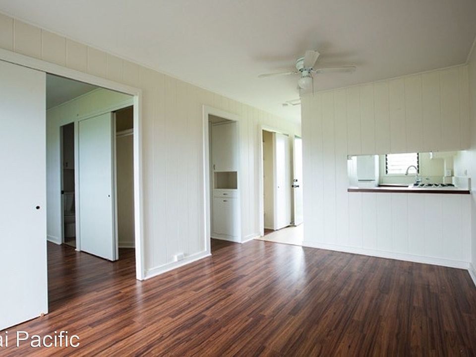 2nd image of 148 S School St #D