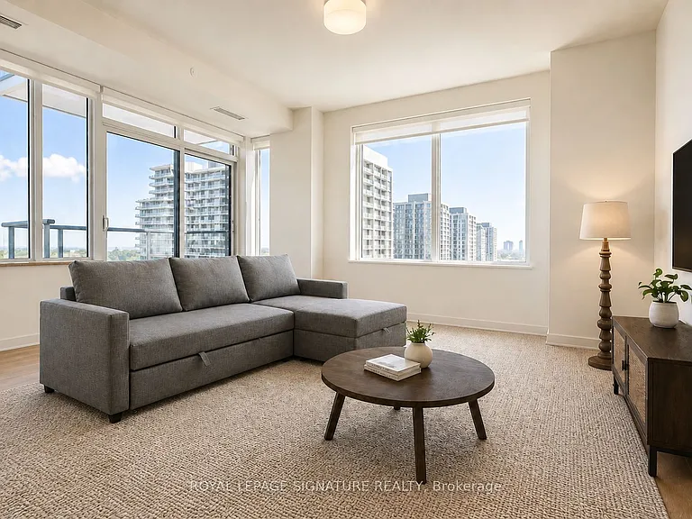 2485 Eglinton Ave W #1117 — Photo 3