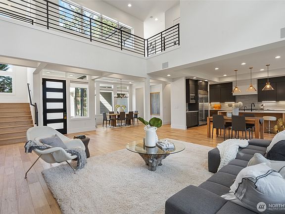 4th image of 12038 SE 51st St