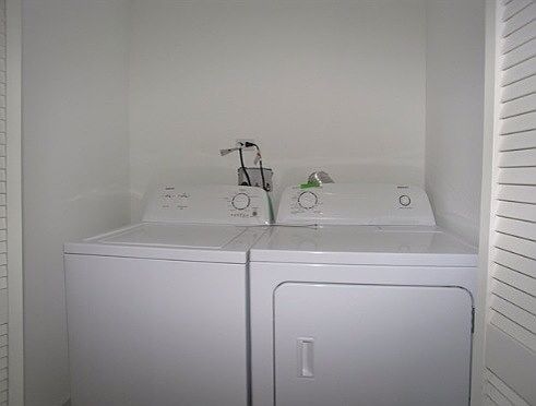 4th image of 9222 S Laflin St #3