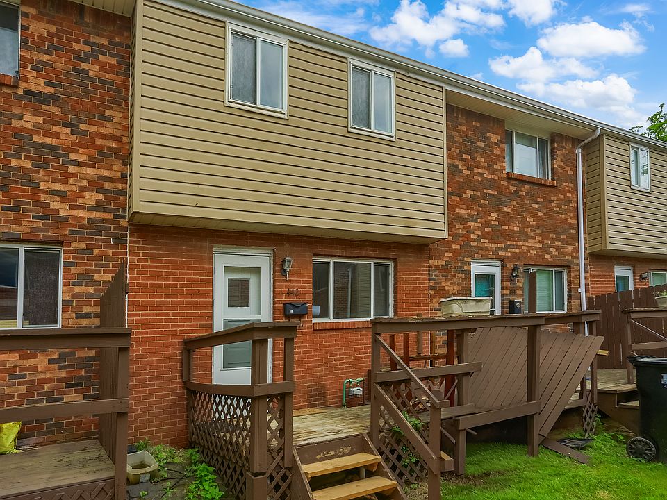 1st image of 442 Brierly Ln #442