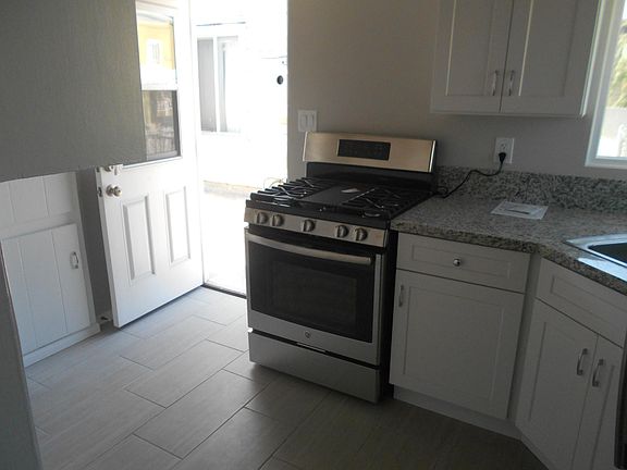4th image of 5095 Brighton Ave