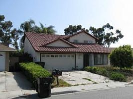 1st image of 2910 Quadra Ave