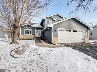 4724 Oxborough Ct, Minneapolis, MN 55443