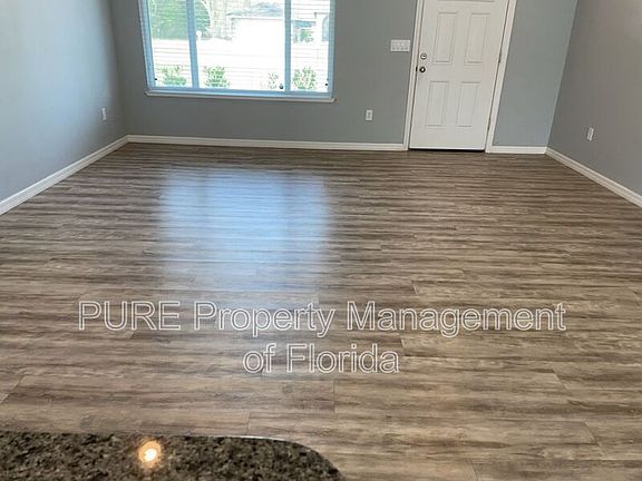 4th image of 251 Marion Oaks Crse