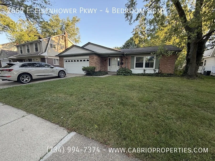 2869 E. Eisenhower Pkwy 4 Bedroom Home — Photo 1