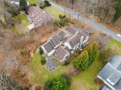 91 Beach Road, Great Neck, NY, 11023