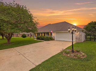 8565 Sunflower Ln, Beaumont, TX 77705