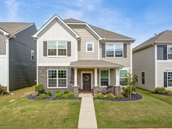 415 Corsac Ct, Fountain Inn, SC 29644