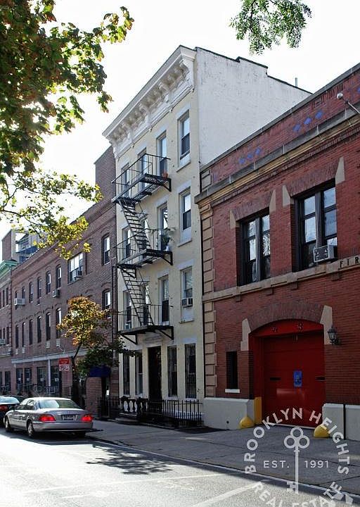 1st image of 16 Dean St APT 1A