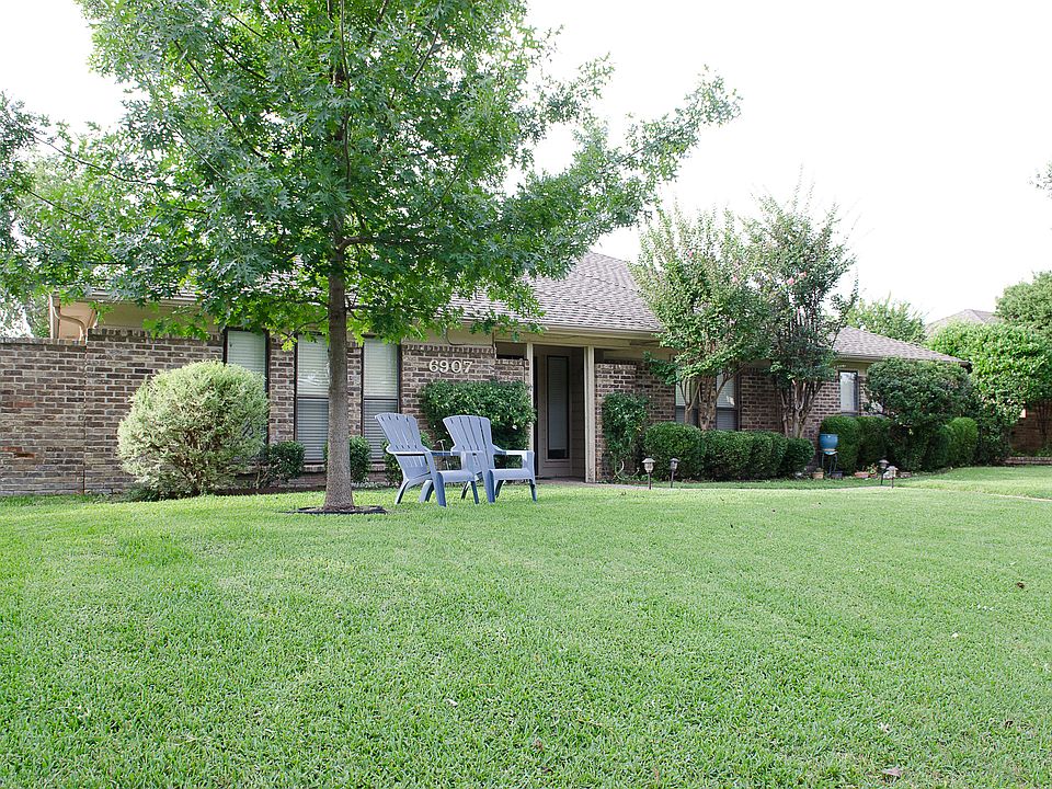 2nd image of 6907 Echo Bluff Dr