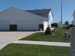 4720 51st Ave S, Fargo, ND 58104