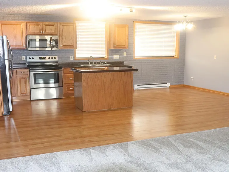 6380 7th St NE #1 — Photo 21