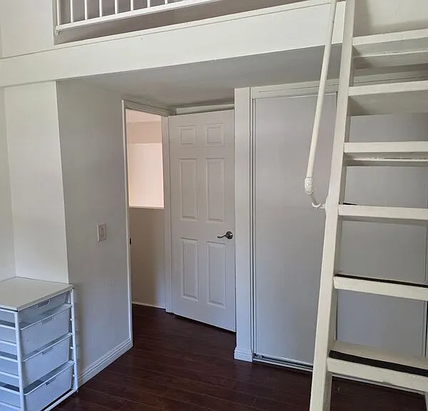 398 N Brook Glen Ln — Photo 26