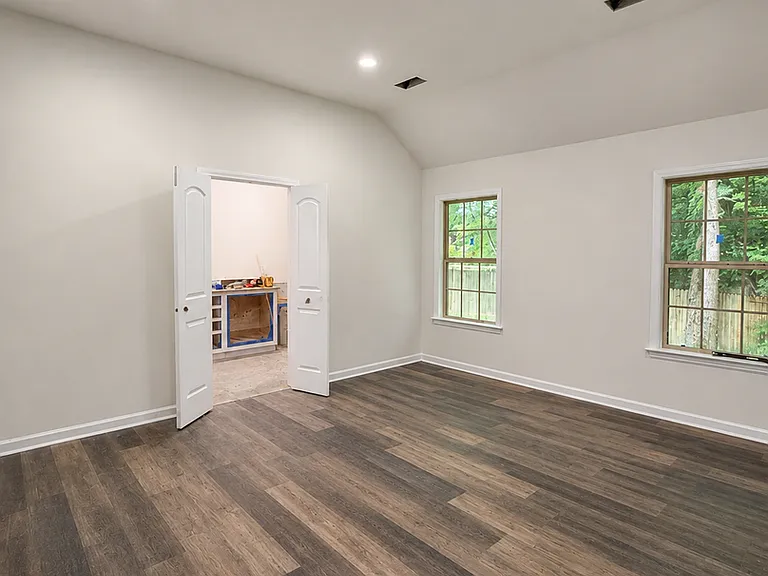 705 Evanwood Dr — Photo 12