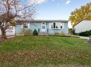 2114 51st St NW, Rochester, MN 55901