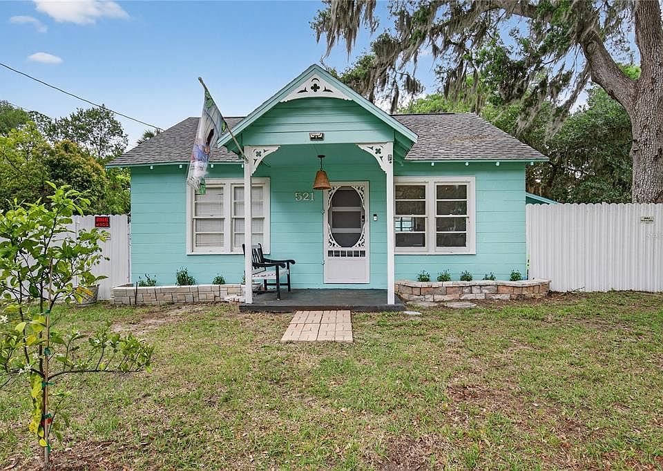 1st image of 521 Michigan St