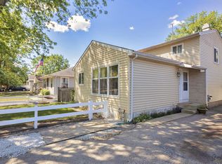 1410 Brentwood Dr, Round Lake Beach, IL 60073