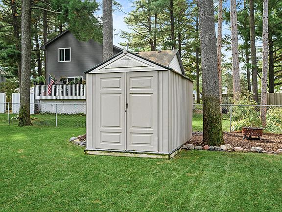 5th image of 2114 142nd Ln NW
