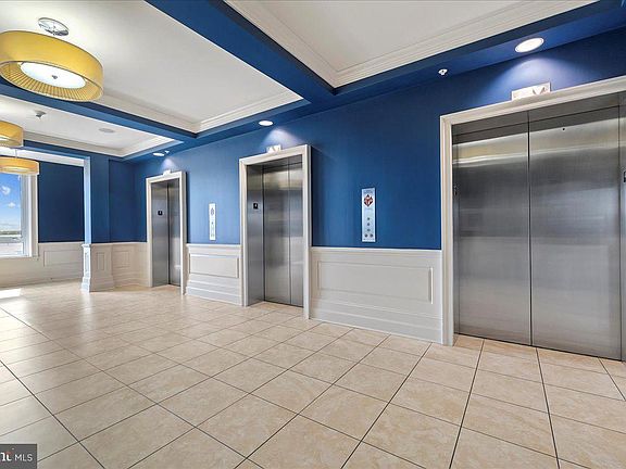 3rd image of 1915 Towne Centre Blvd Unit 1014