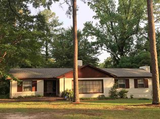 1813 Waverland Cir, Macon, GA 31211