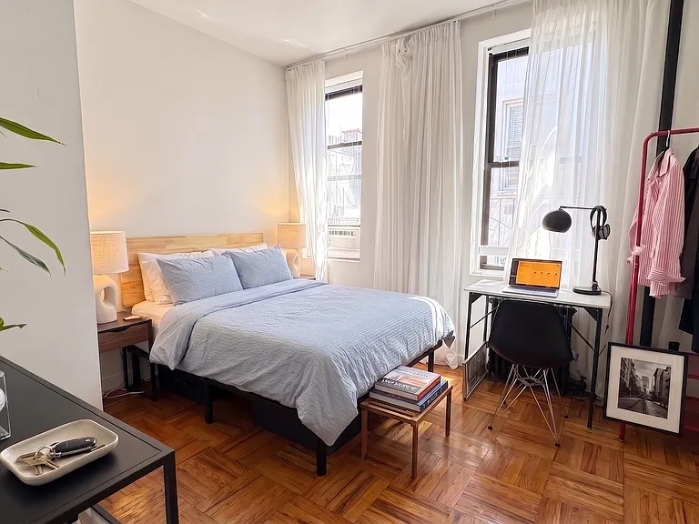 342 E 9th St #3C — Photo 5