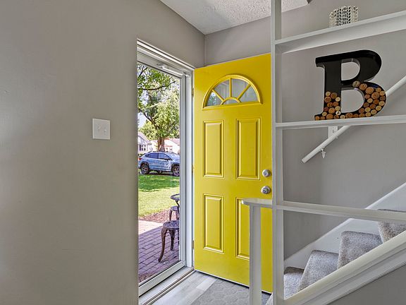4th image of 2129 Pamela Dr