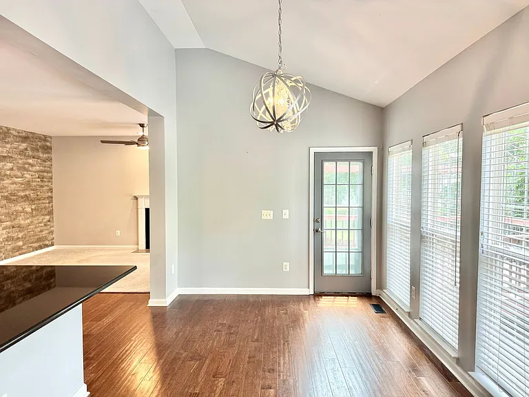 35 Live Oak Ln — Photo 24