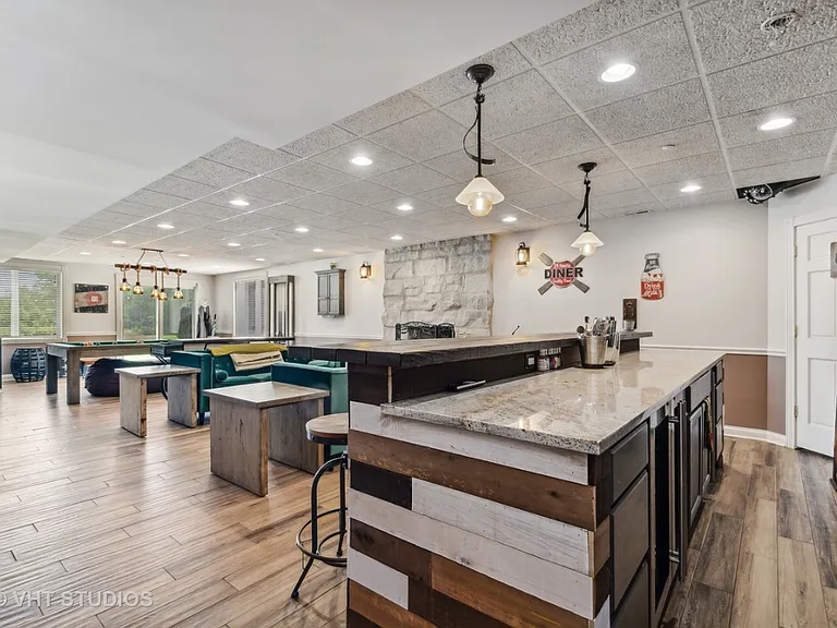 4402 Heritage Ln — Photo 24