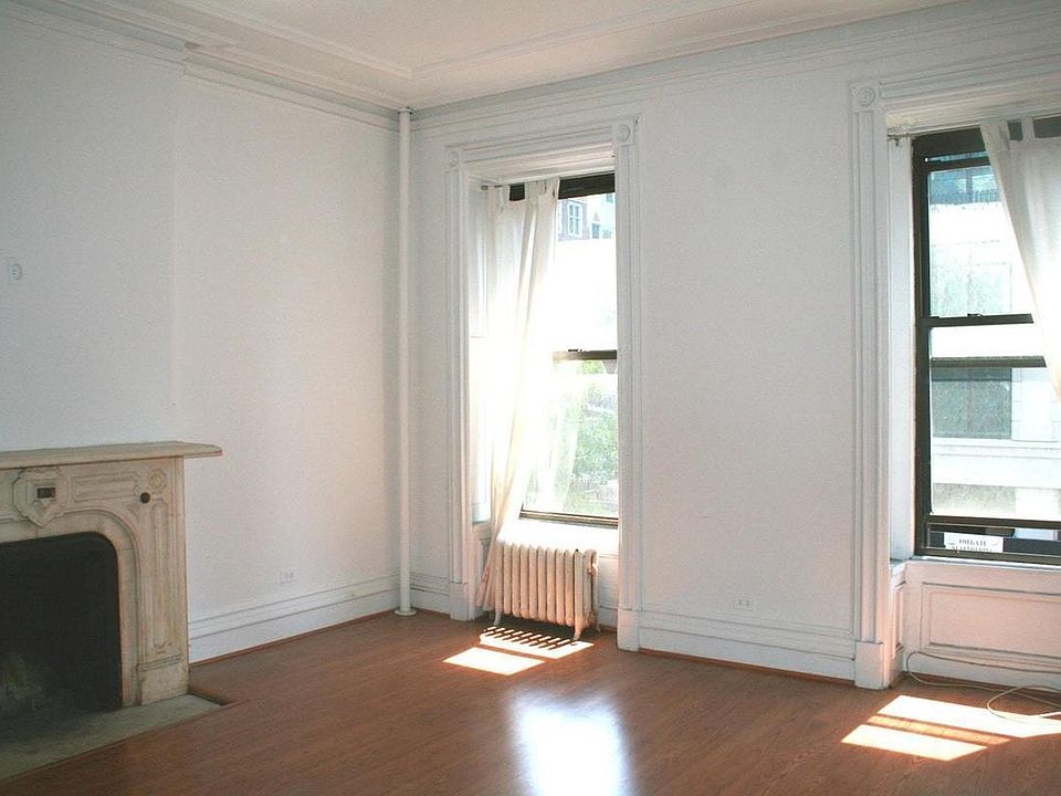 1st image of 862 Lexington Ave APT 3
