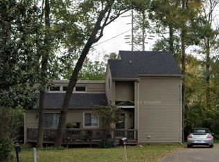 717 Marquette Dr, Louisville, KY 40222