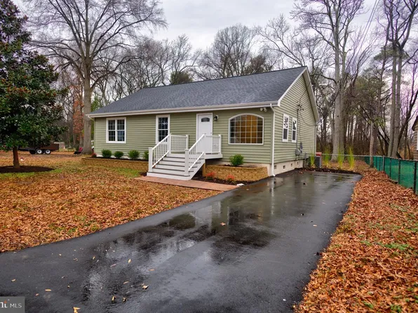 1952 North Ave, Pasadena, MD 21122