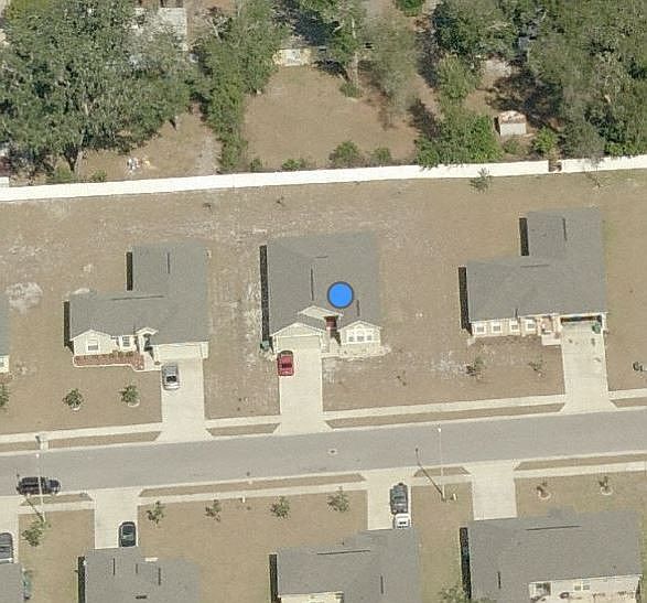 1st image of 1065 New St E