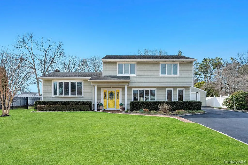 68 Hill Drive photo 1