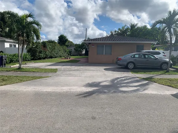 5616 Arthur St #N, Hollywood, FL 33021