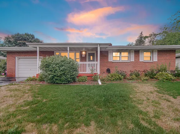 2954 Ardell St, Portage, IN 46368